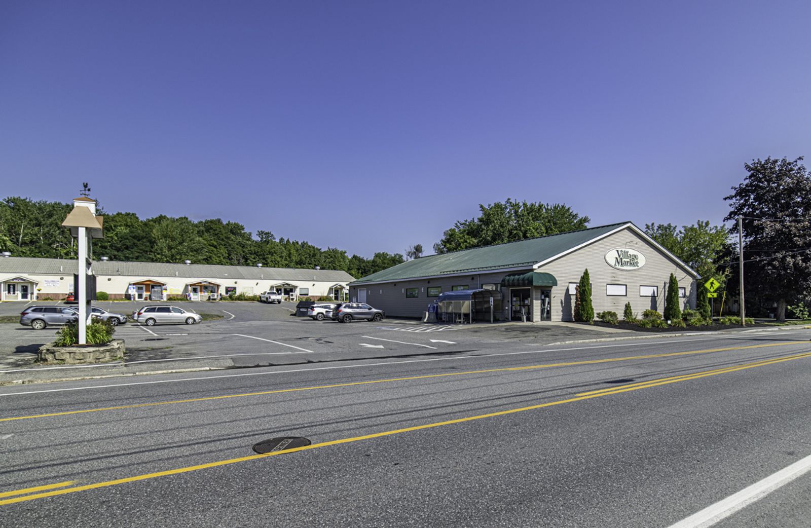 Photo 41 of Full Service Grocery Store