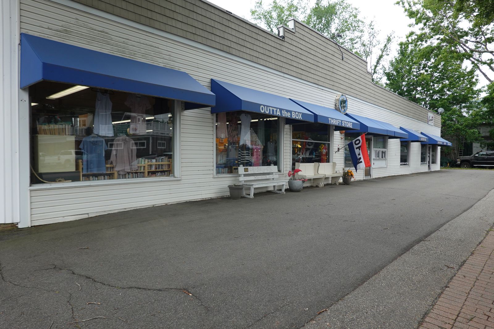 Photo 2 of Investment Property For Sale
