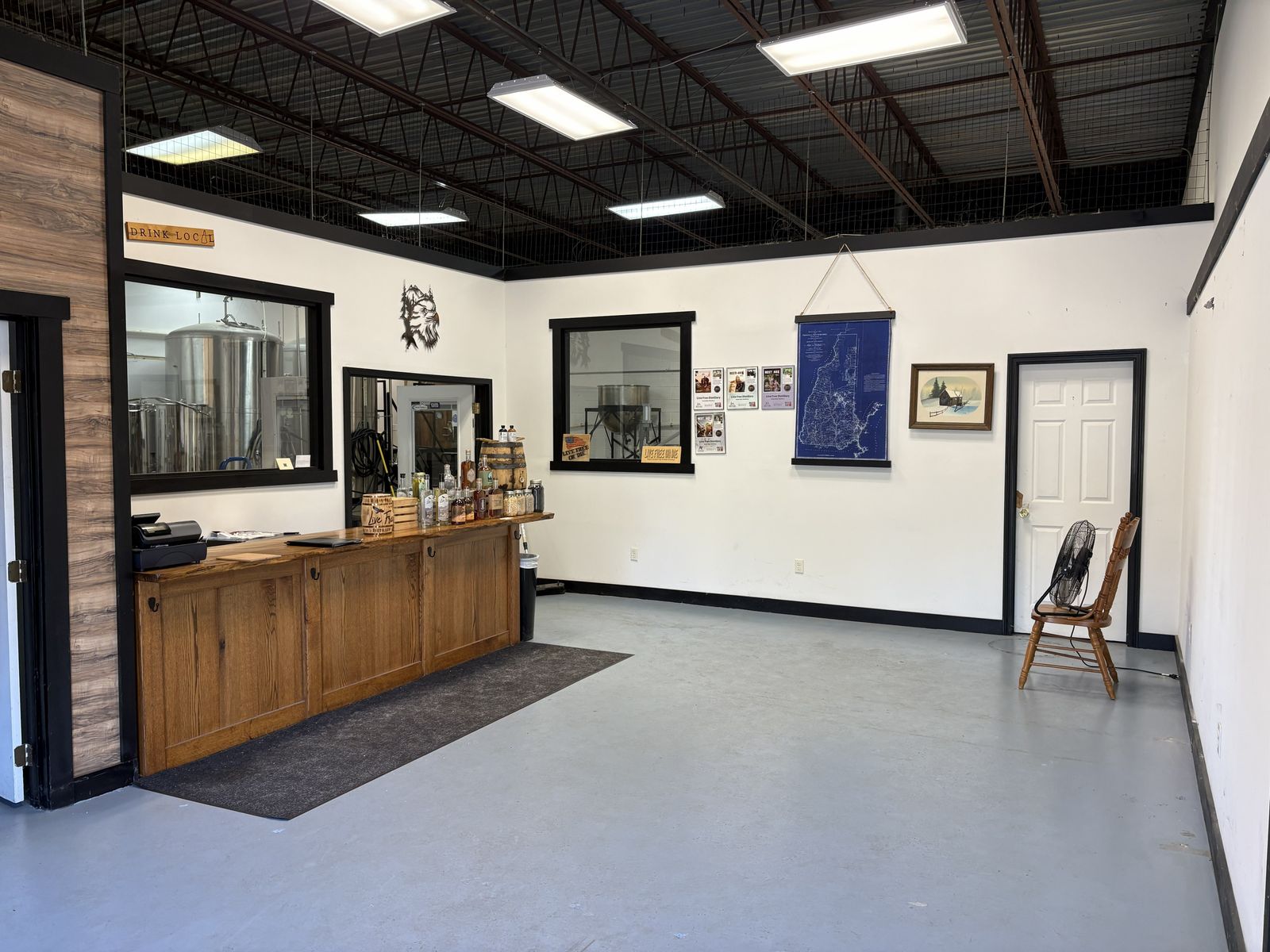 Photo 3 of Versatile Industrial/Flex Space | 2,008 SF