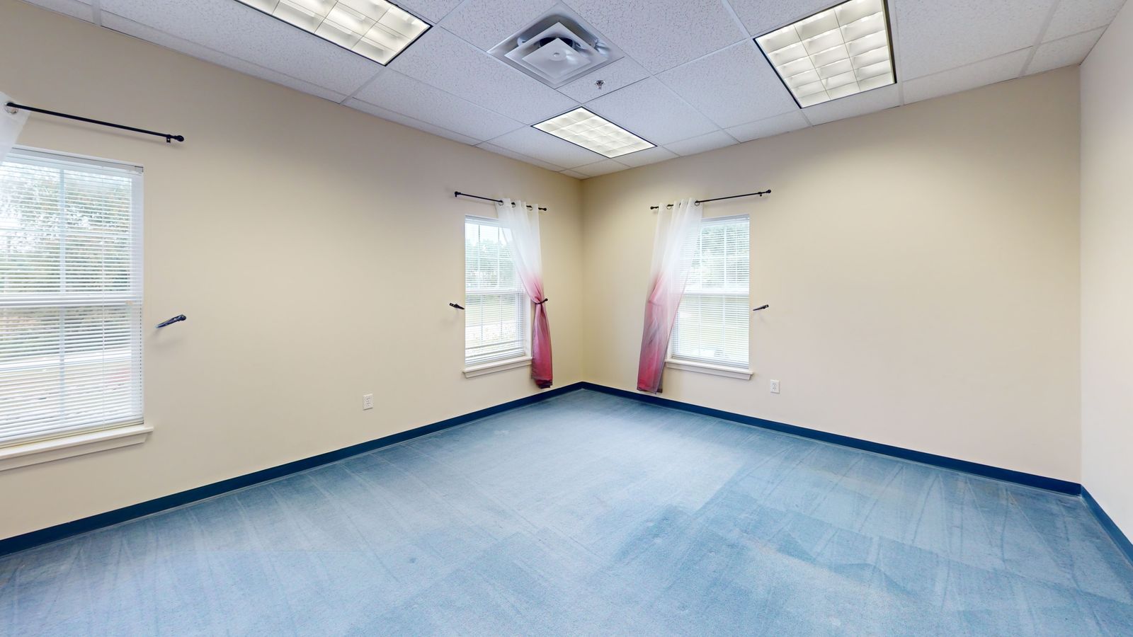 Photo 8 of Two prime office suites available for lease
