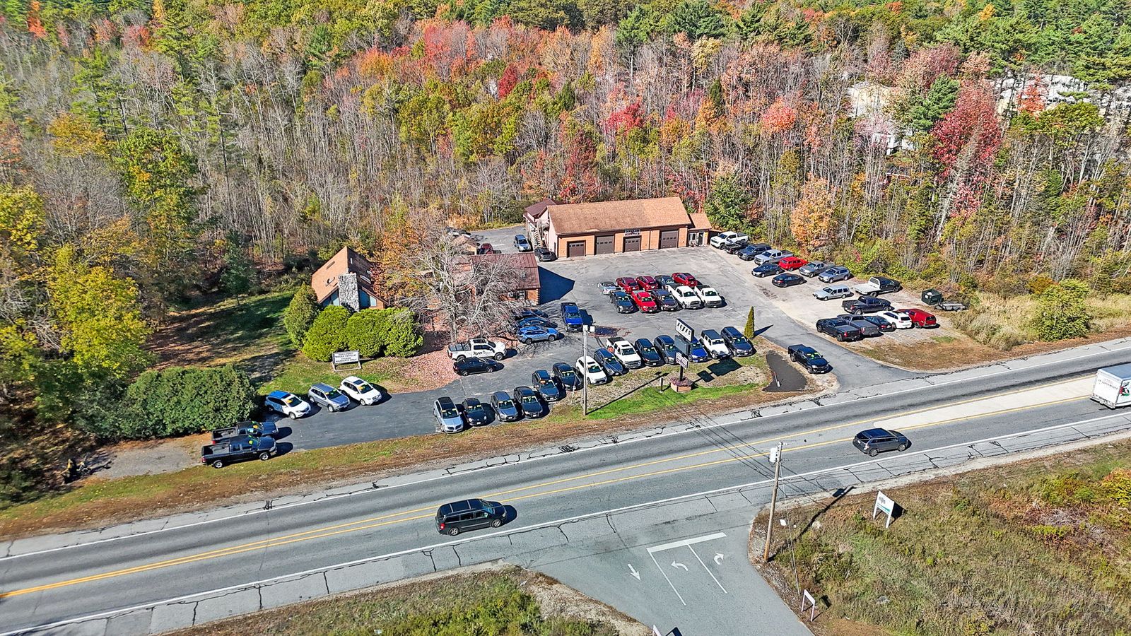 Photo 4 of 1026 Auburn Rd