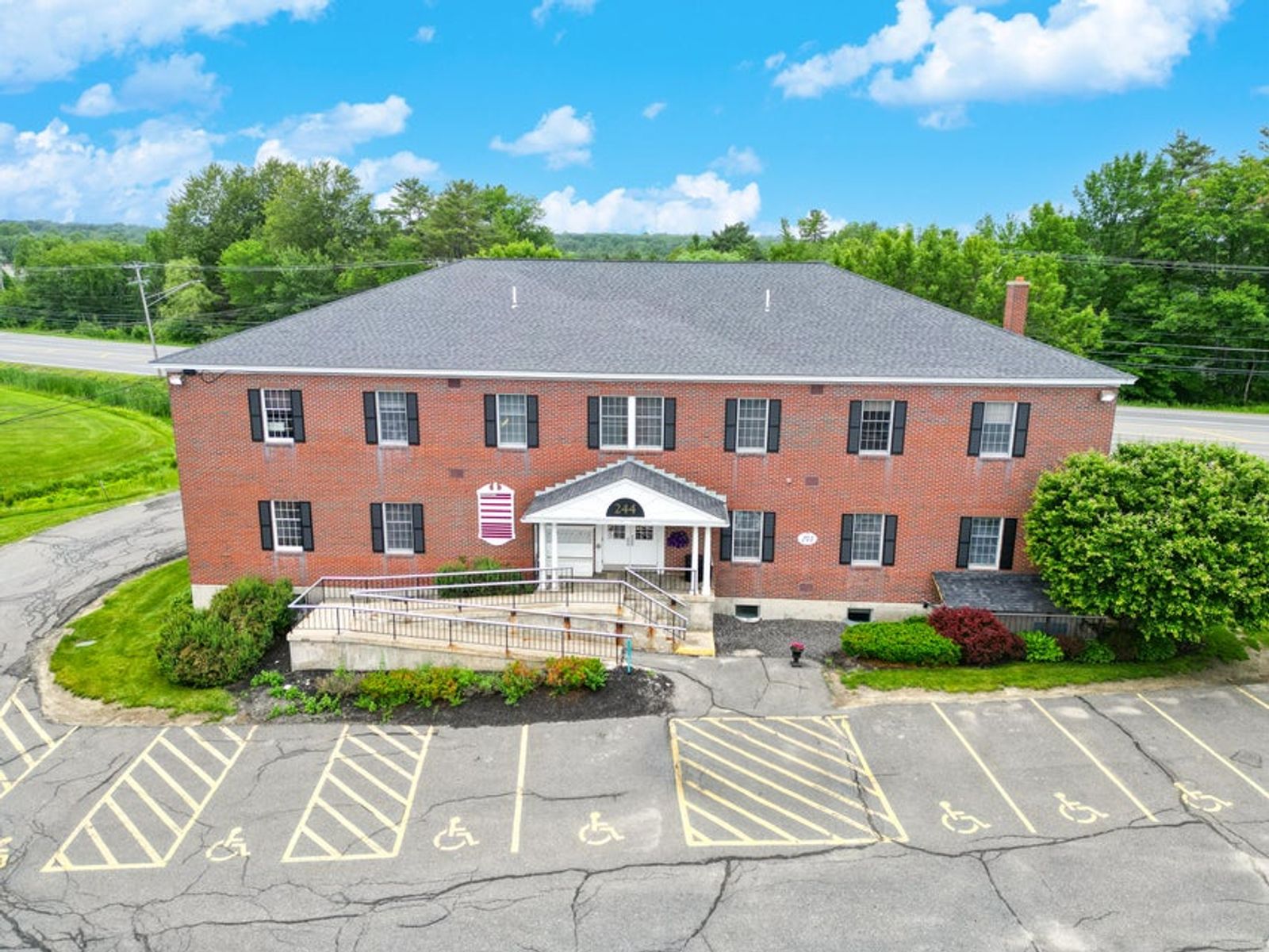 Photo 4 of 244 Kennedy Memorial Drive Unit 201-204