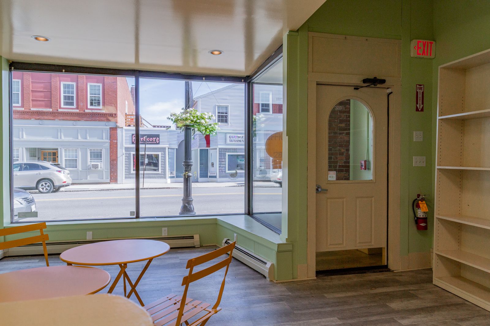 Photo 9 of 299 Main St
