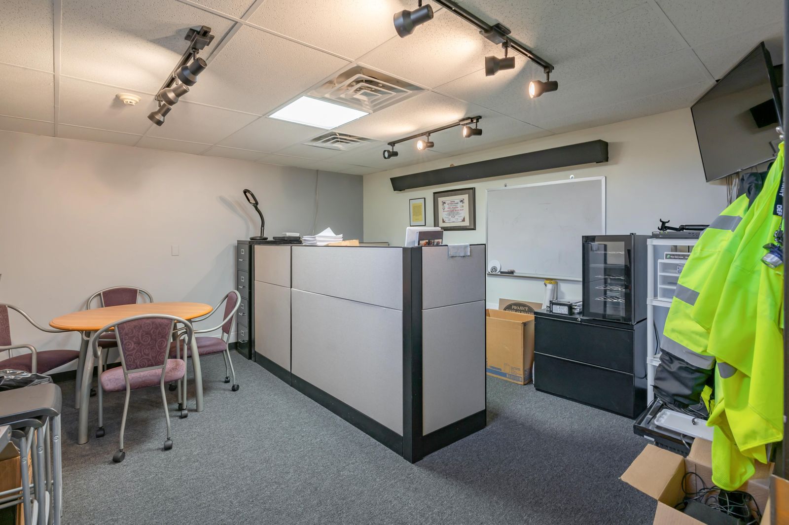Photo 11 of Automotive Service/Flex/Commercial Building