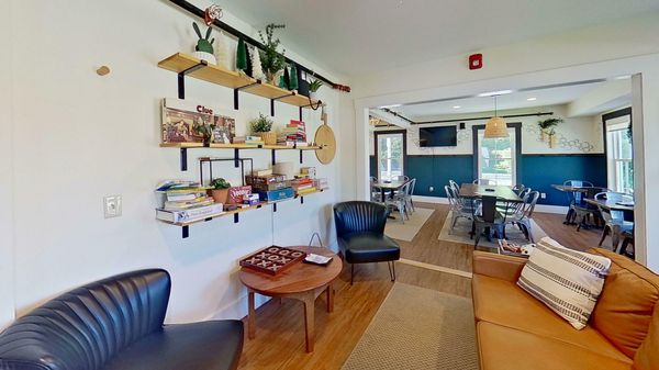 15 Newmarket Rd