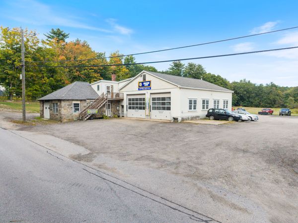 Existing Auto facility or Redevelopment opportunity!