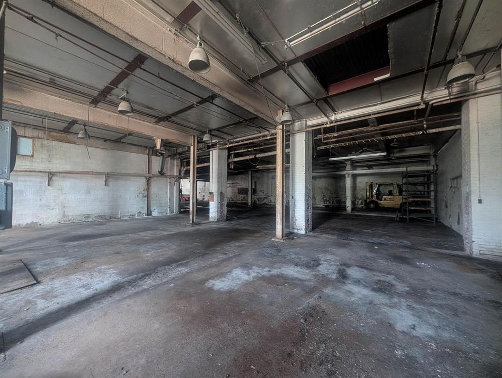 Photo 25 of 400 Storage Units with 2 Floors Climate Controlled