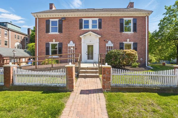 6 Windsor Street
