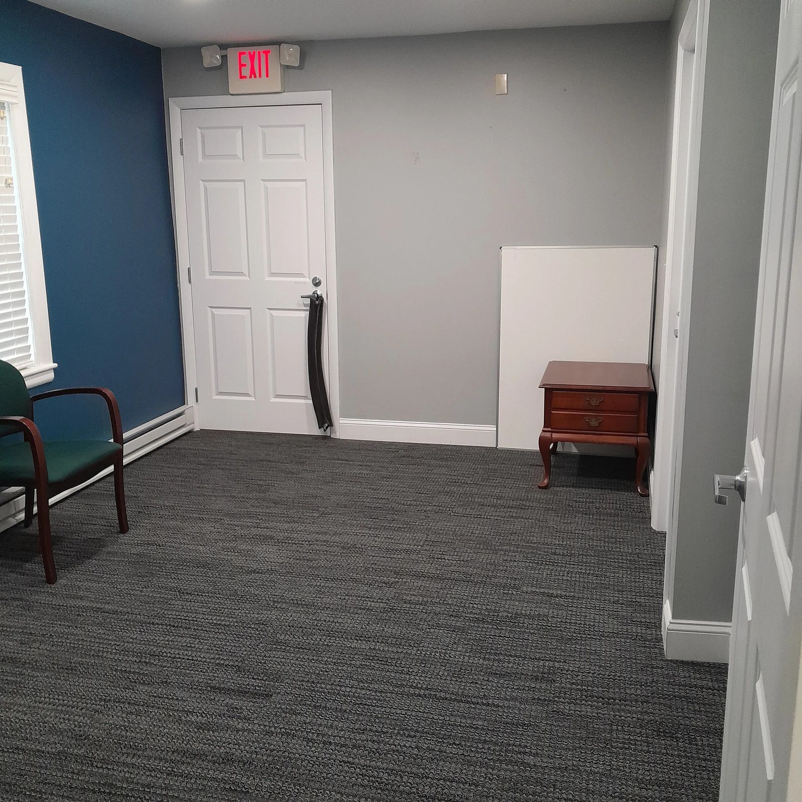 Photo 5 of Charming Brick Corner Office With Strong Traffic and Easy Access