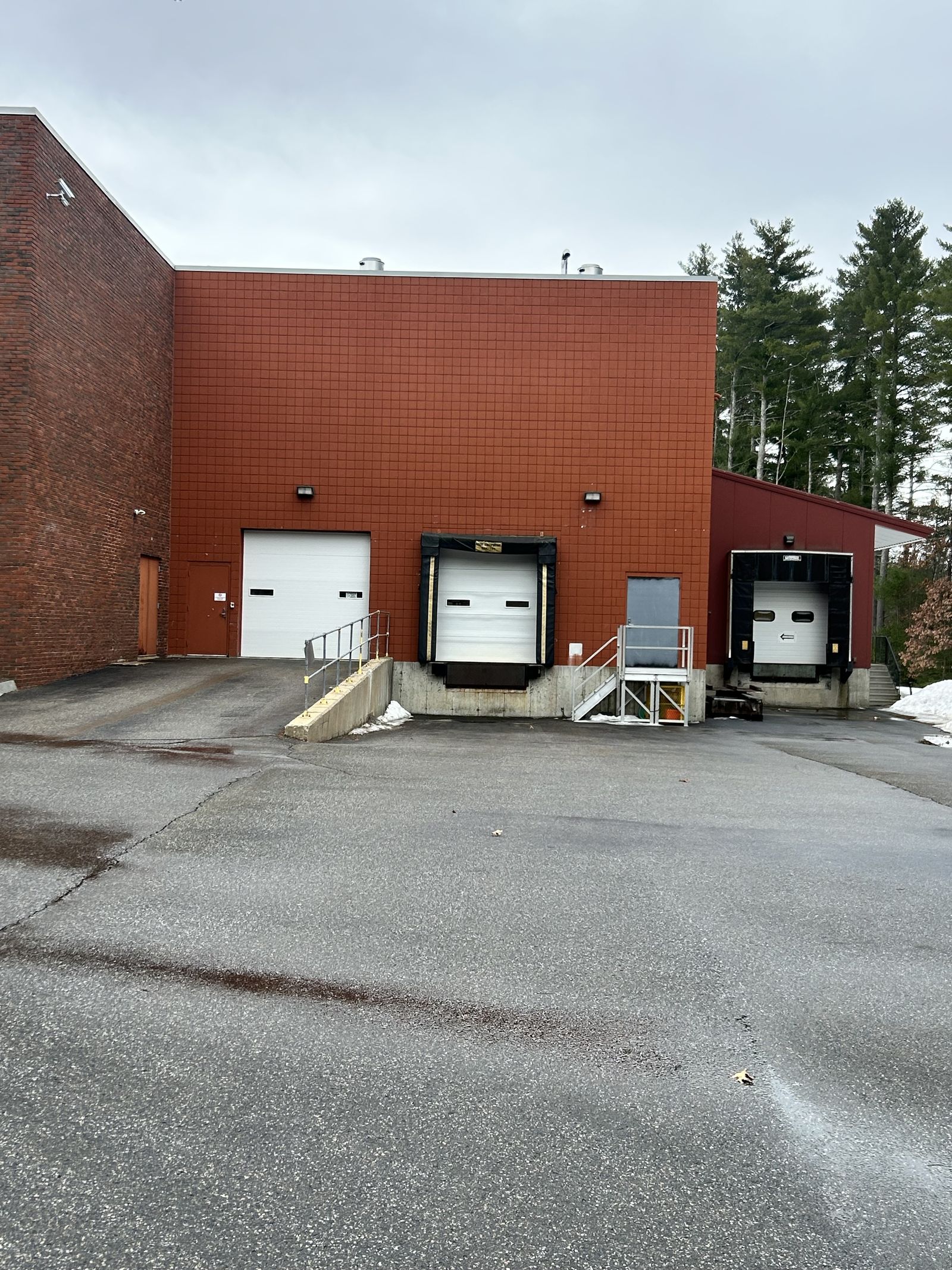 Photo 12 of 220 Hackett Hill Rd