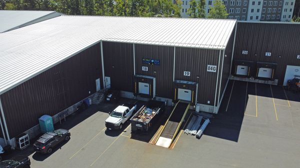 High-Bay Warehouse Space