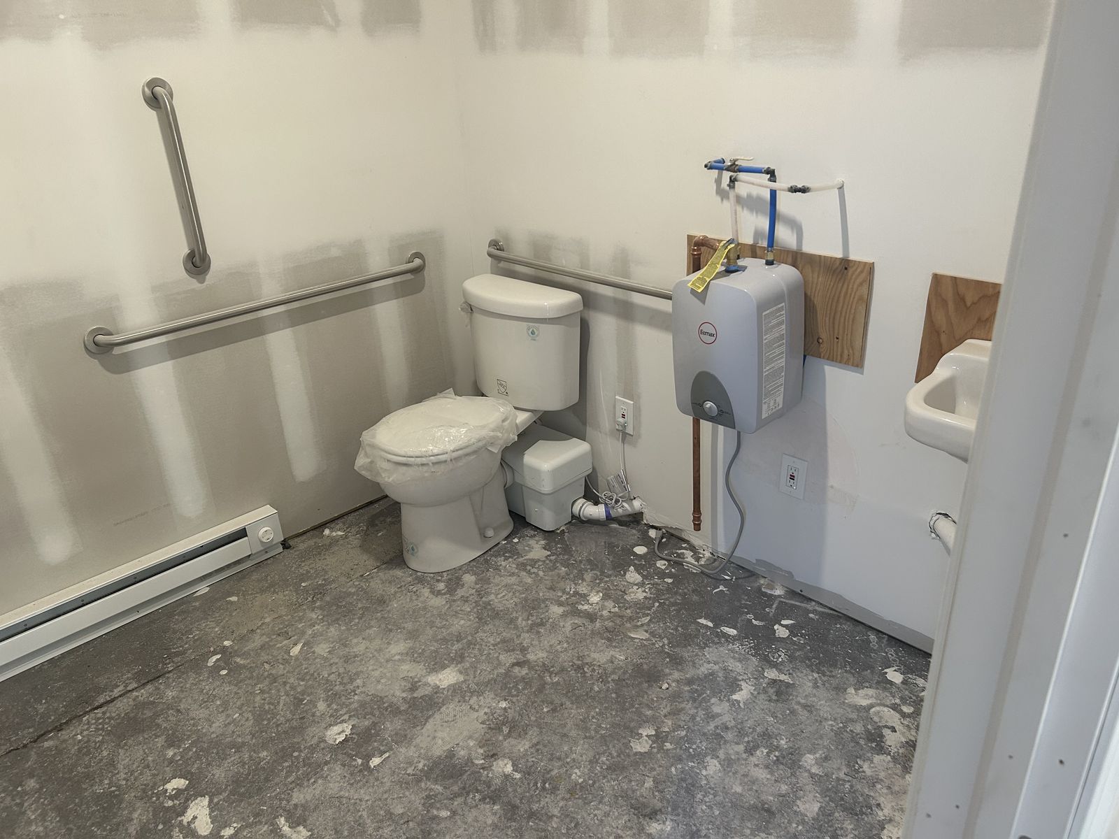 Photo 10 of 262 Washington St
