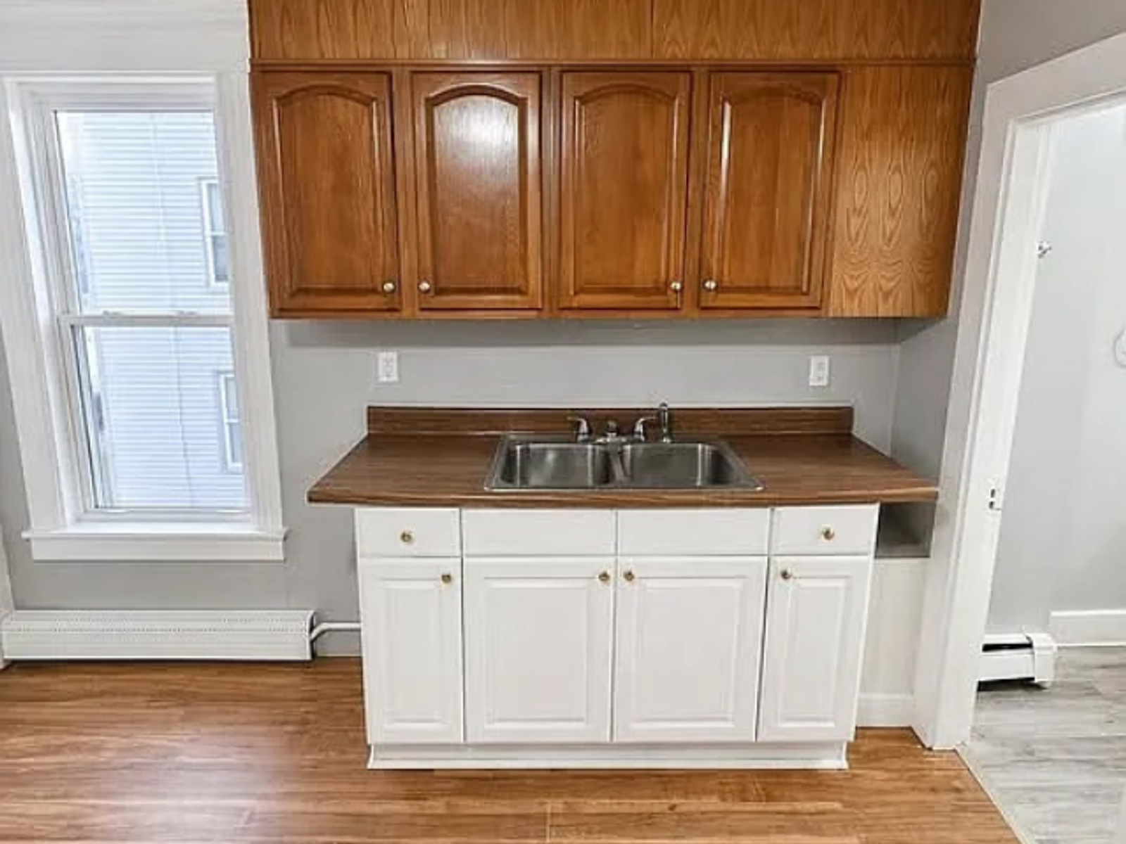Photo 4 of 9-Unit Multifamily Property