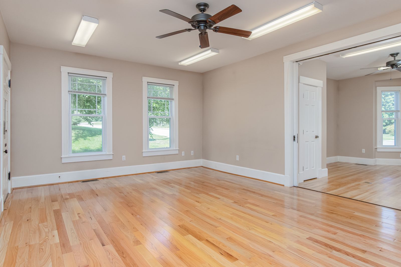 Photo 13 of Mixed Use Building For Sale