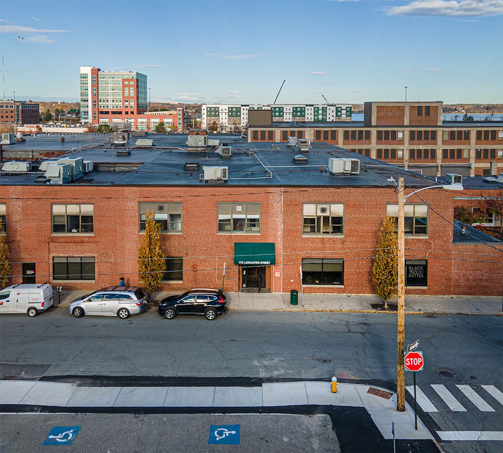 Photo 2 of 175 Lancaster Street