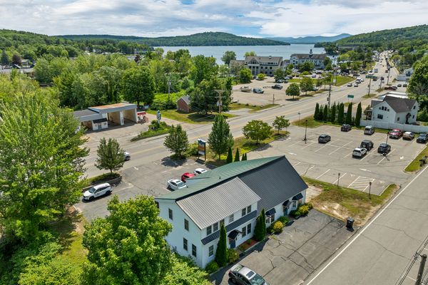 328 Daniel Webster Highway