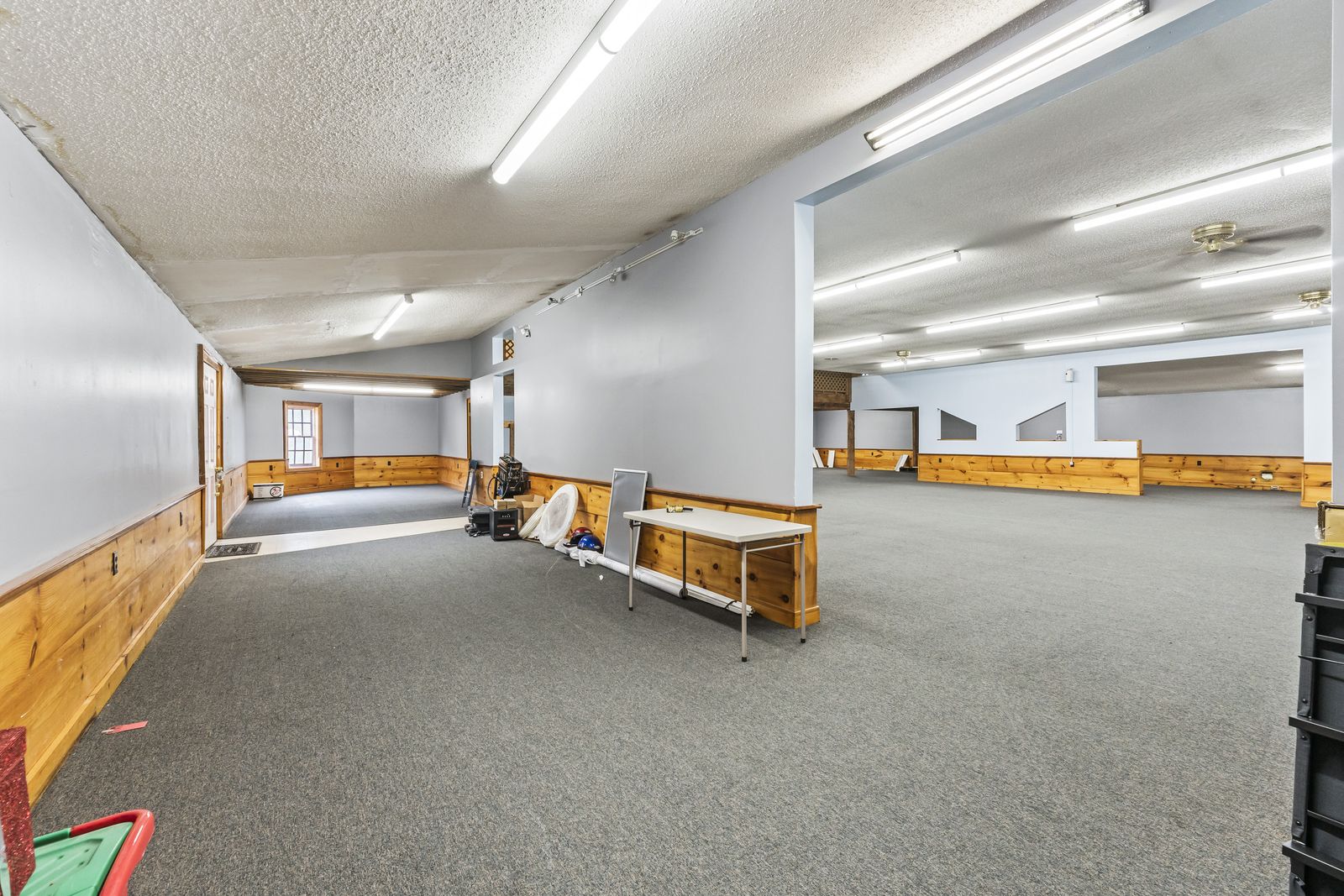 Photo 11 of 680 Maine Avenue, Farmingdale, ME, 04344
