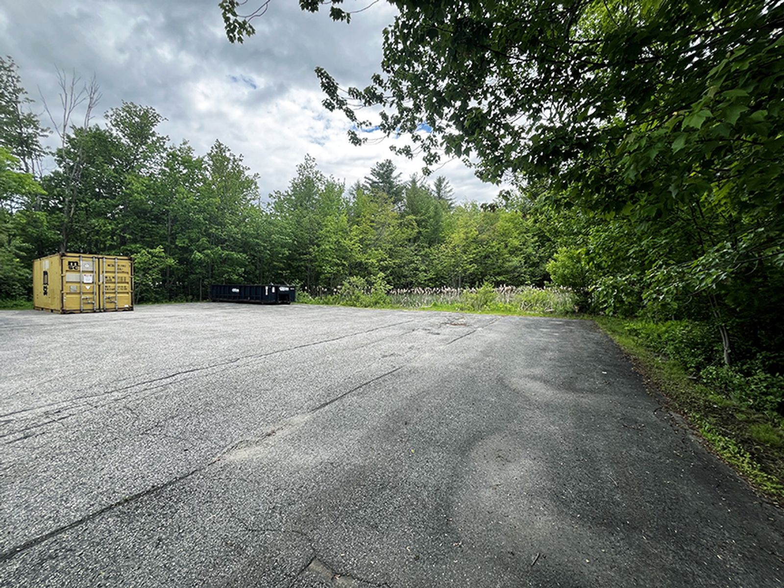 Photo 3 of 328 Rodman Rd