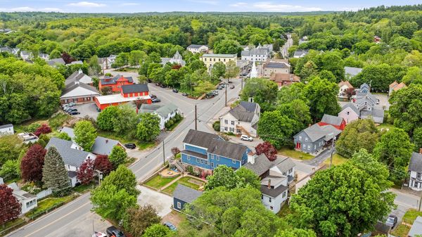1 Old Manchester Rd