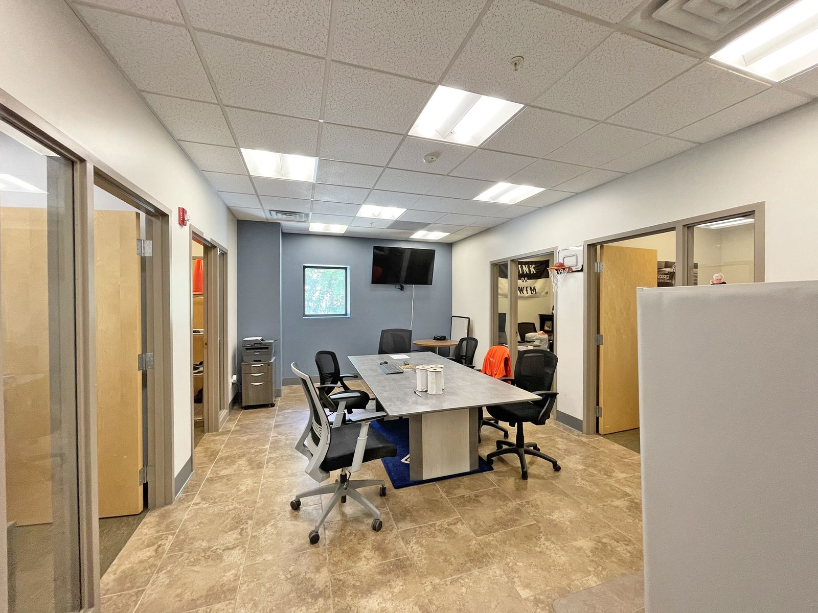 Photo 8 of 669 E Industrial Park Dr