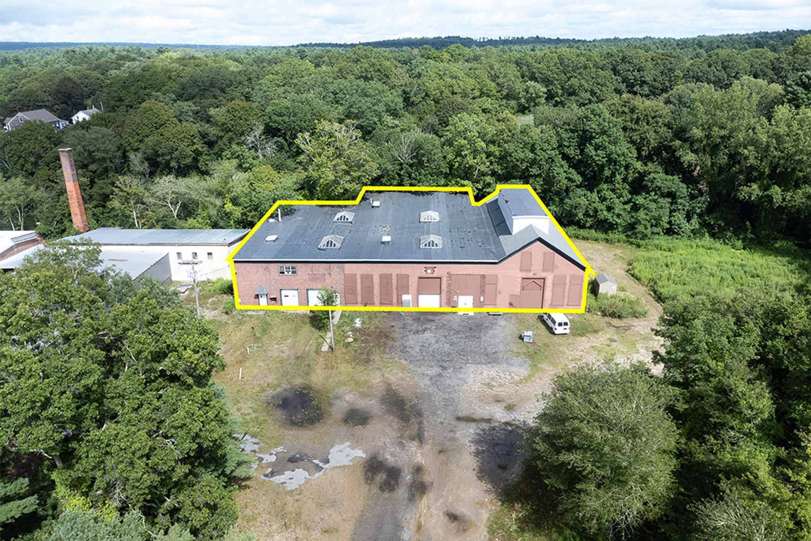 Photo 4 of 20,000 SF Building on 9+ Acres