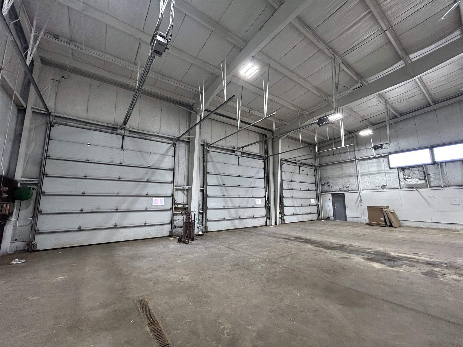 Photo 38 of 3 14' Heated Garage Bays, 5-Bay Steel Lean-to, w/Office