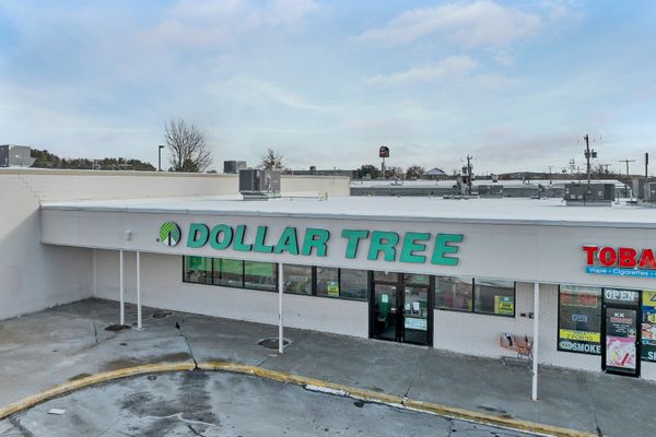 Prime Inline Retail Space