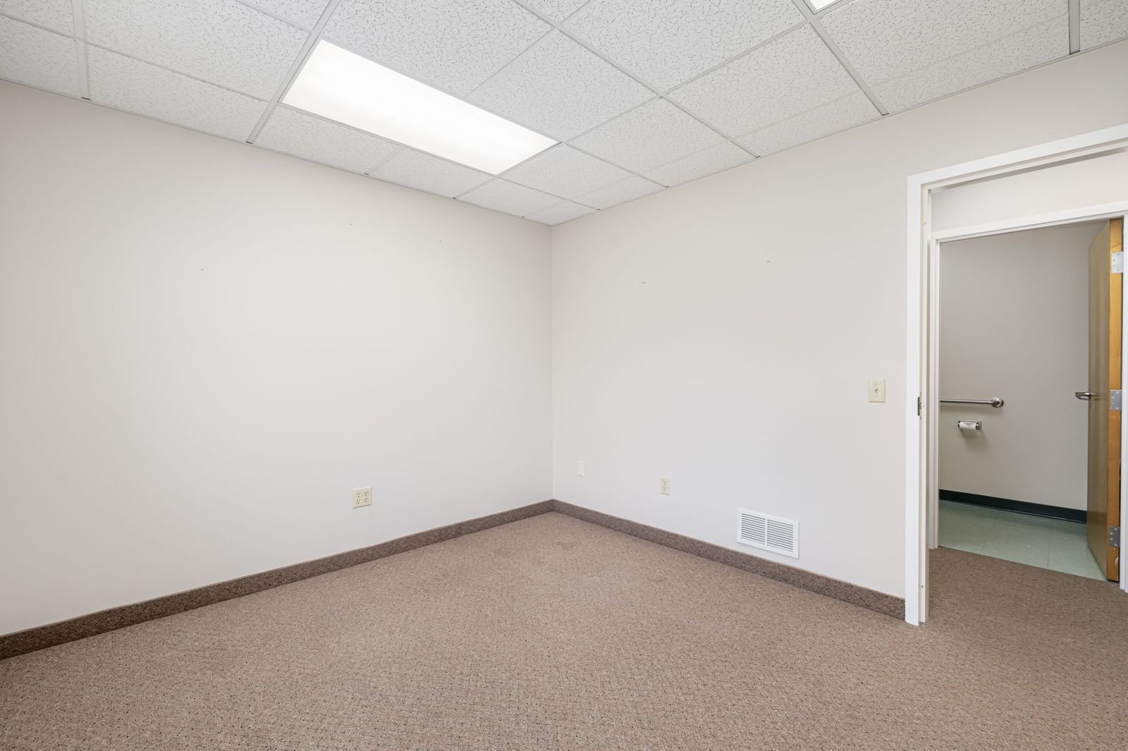 Photo 35 of Office Suite in Prime Location