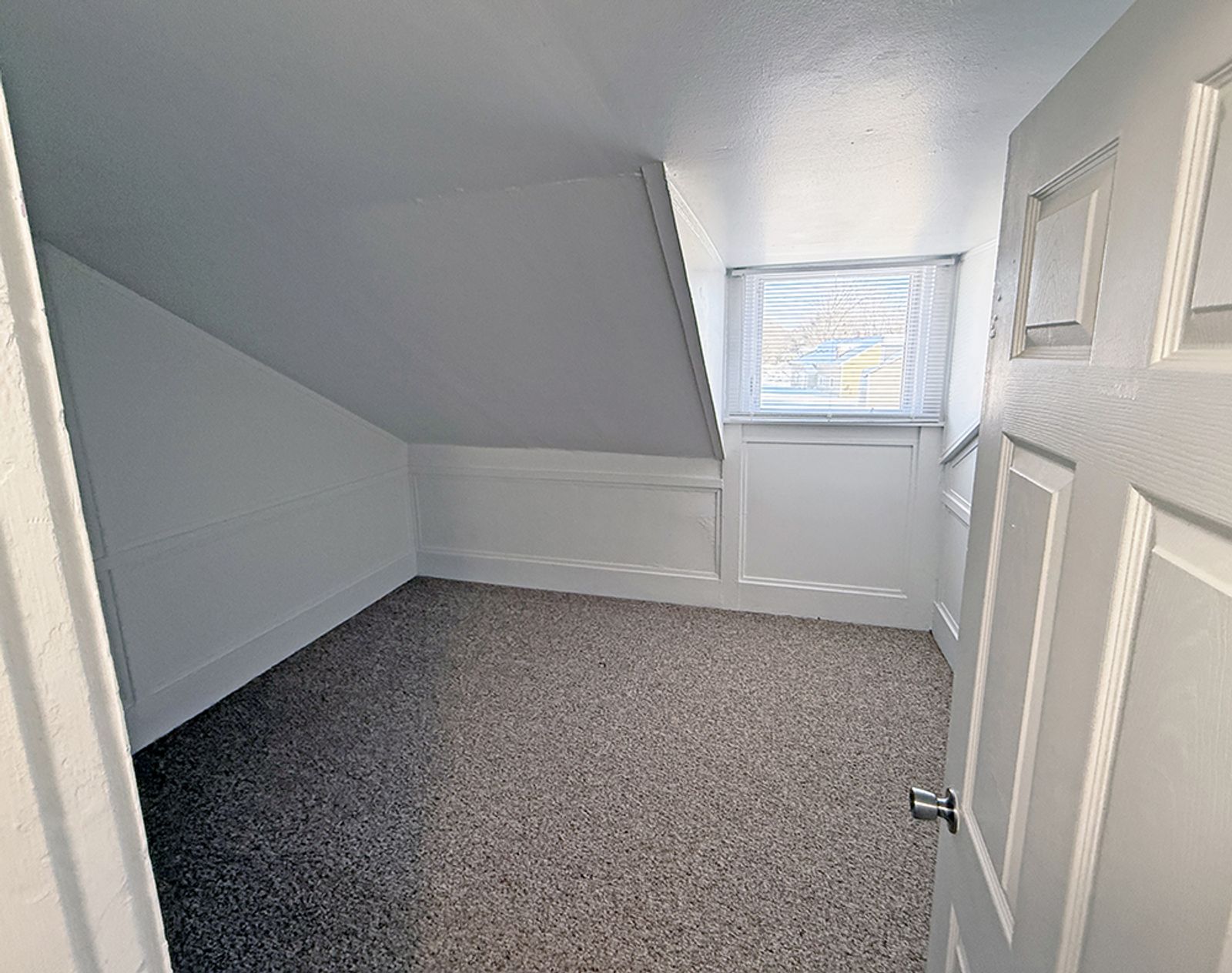 Photo 5 of 90 Broadturn Rd #1