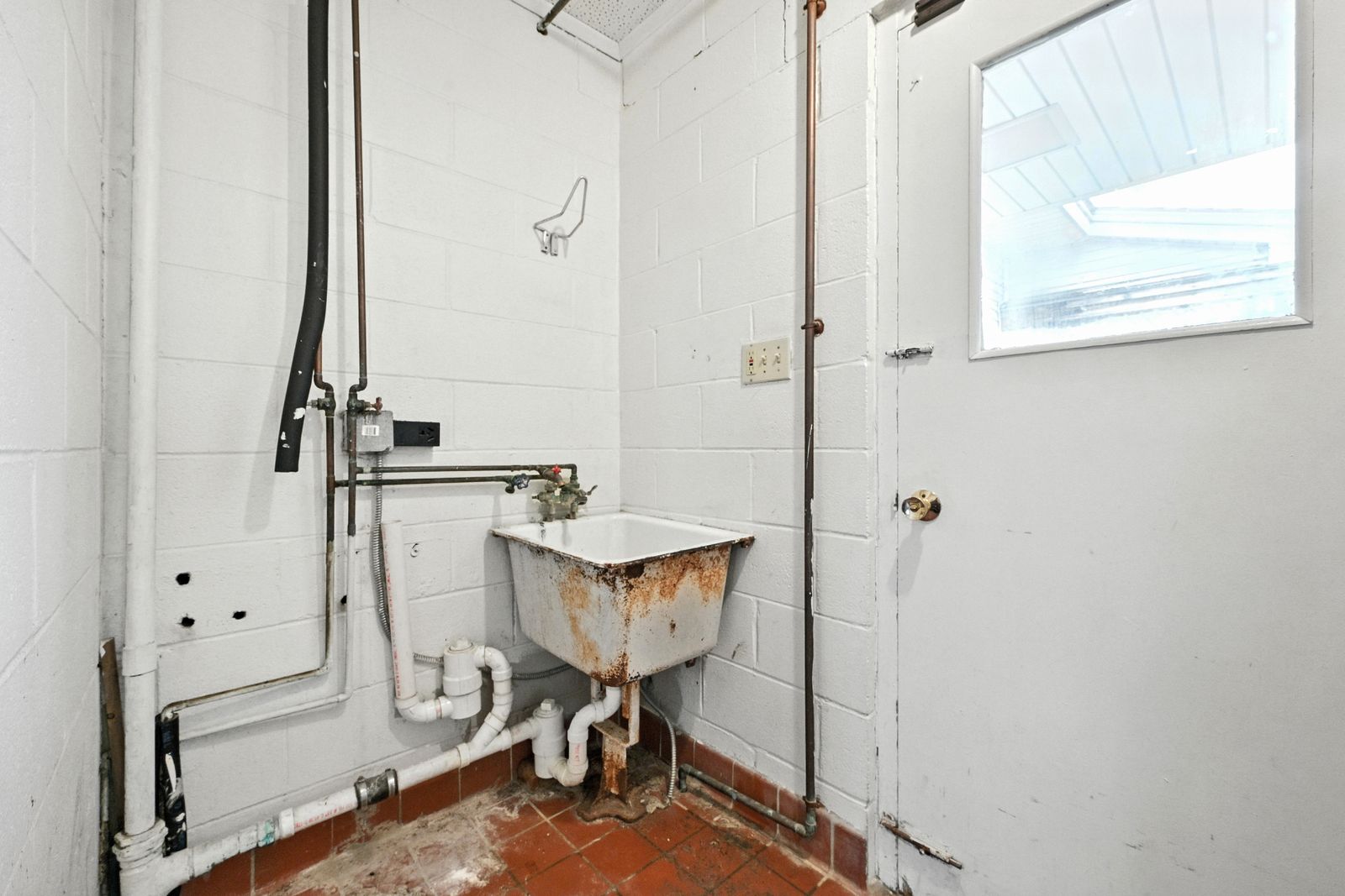 Photo 123 of 10 Pet Haven Ln