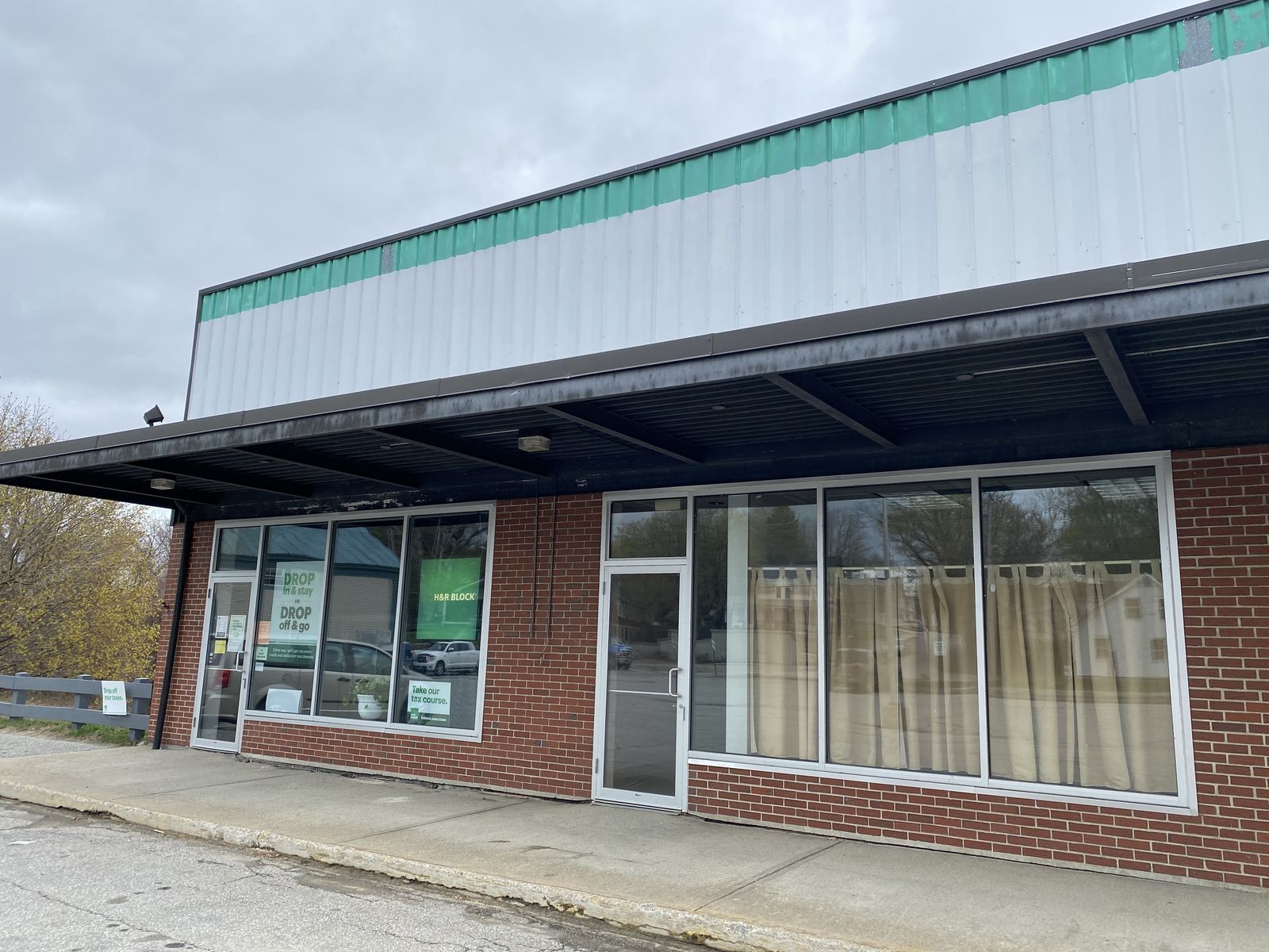 Photo 9 of Retail Plaza for Sale