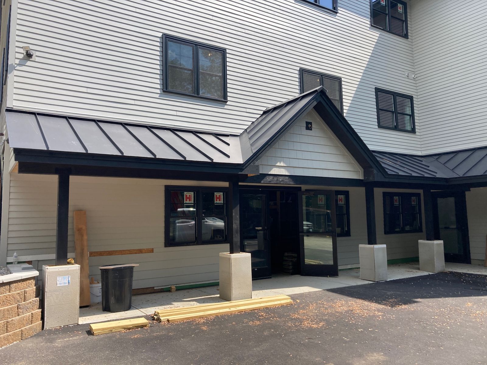 Photo 10 of 486 White Mountain Hwy Suites E1 & E3