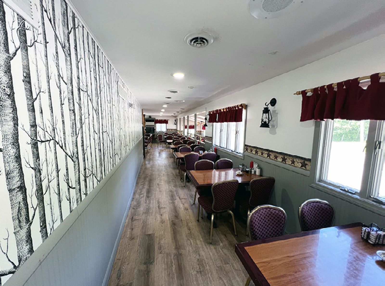 Photo 7 of 434 Eastern Ave: Mixed Use Restaurant Property