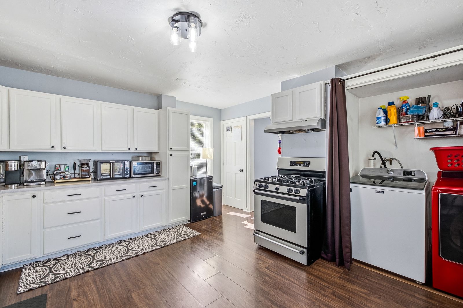 Photo 25 of Turnkey Triplex with a 9.26% Cap Rate!