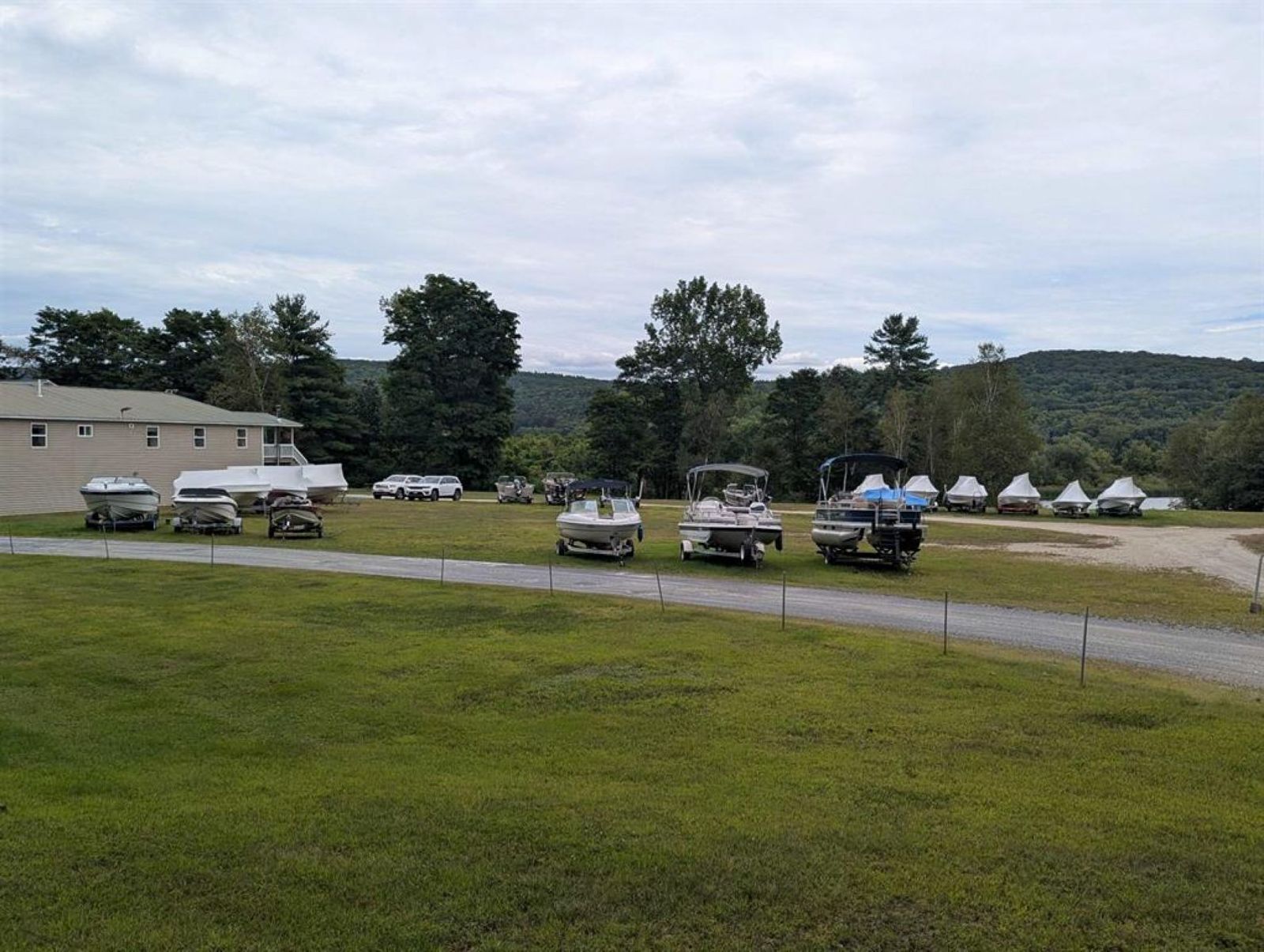 Photo 12 of 225 Missing Link Rd