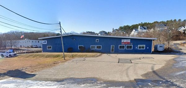 For lease at 390 Presumpscot St.