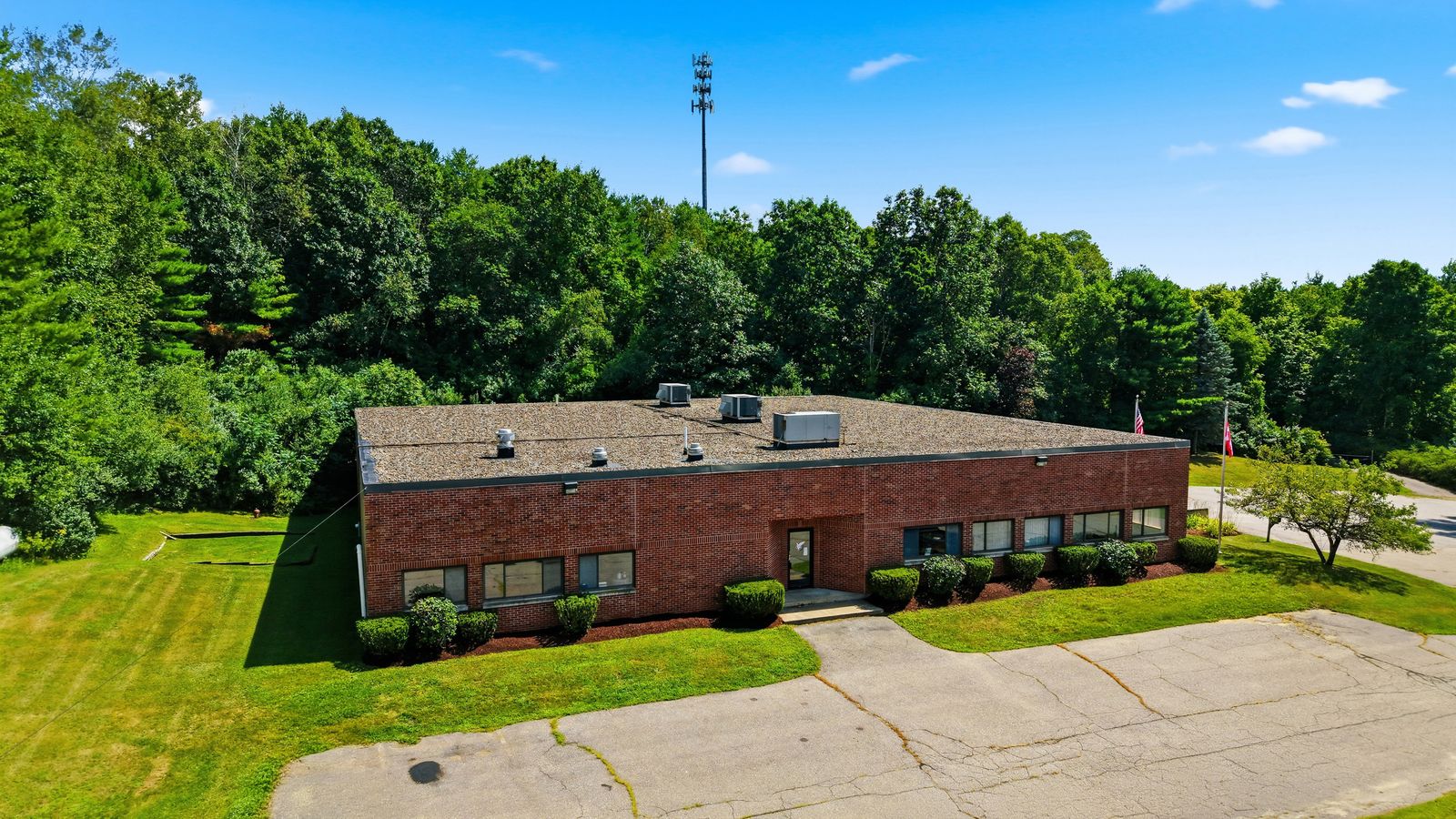 Photo 27 of ±9,955 SF Flex/Industrial Building – 1 Mile from I-93