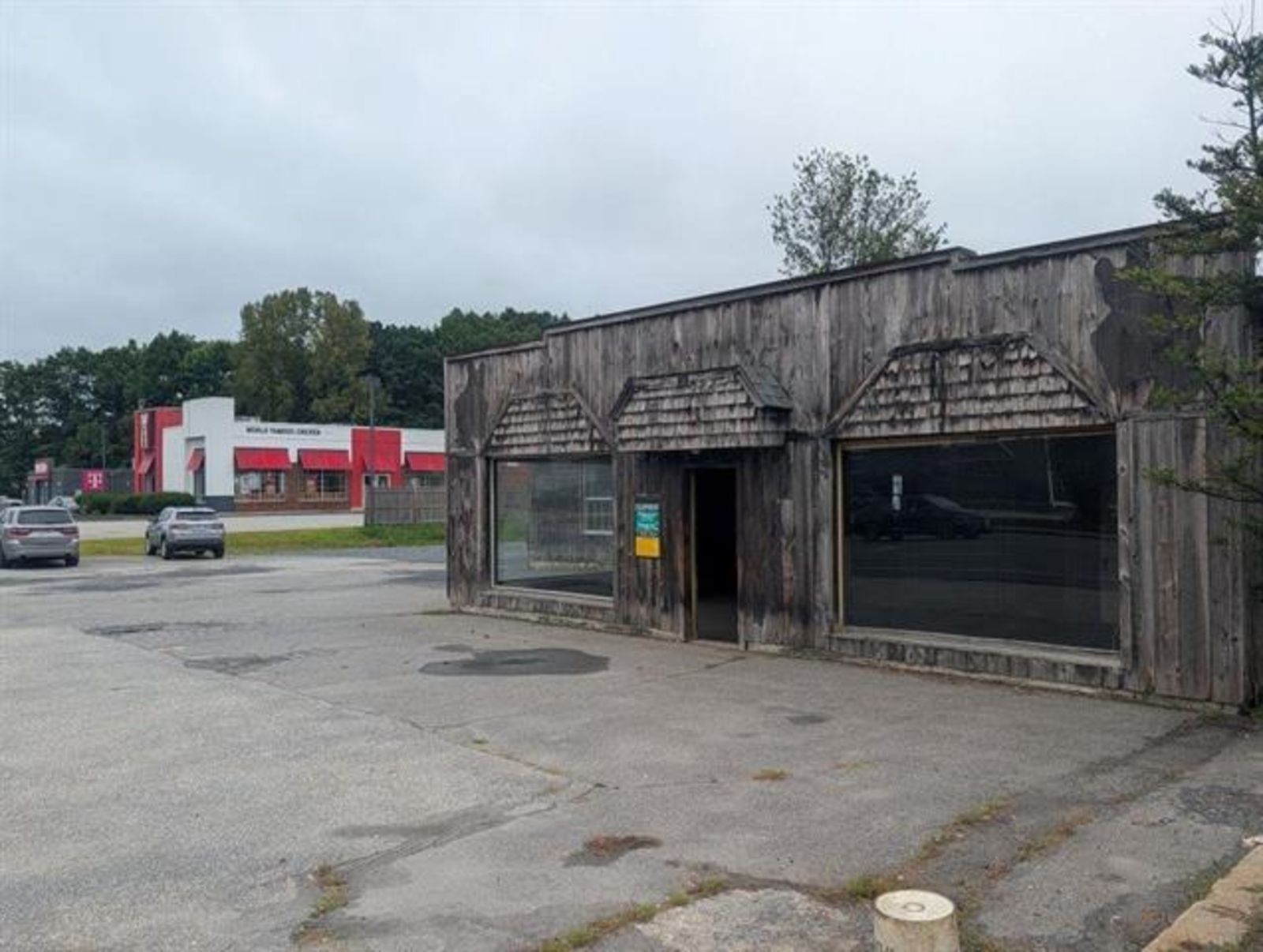 Photo 2 of Former Main Way Service Center