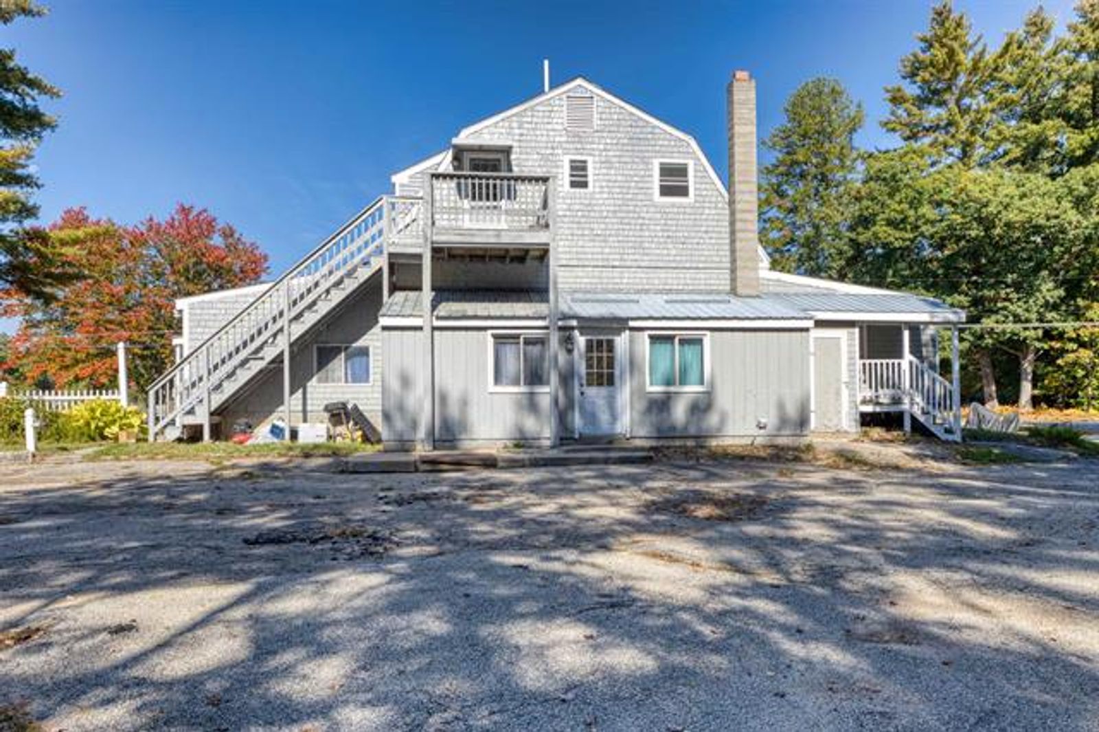 Photo 20 of Single Family with Detached 3-Unit Apartment Building!