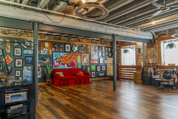 1 Dana Street