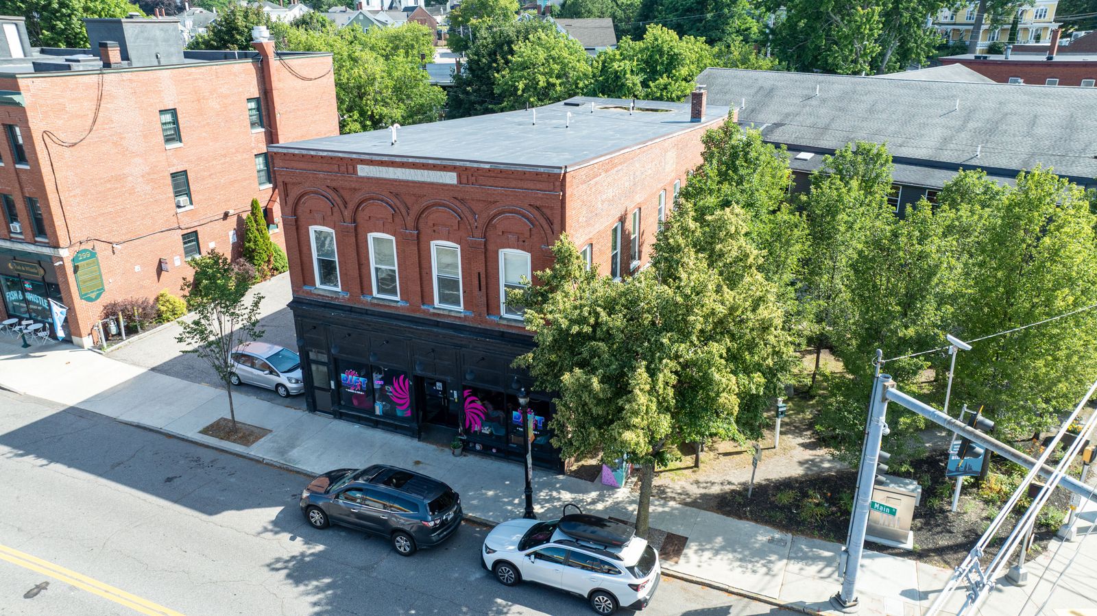 Photo 7 of 311 Main Street