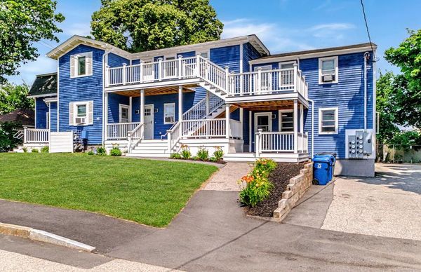 Deering Center 6-Unit