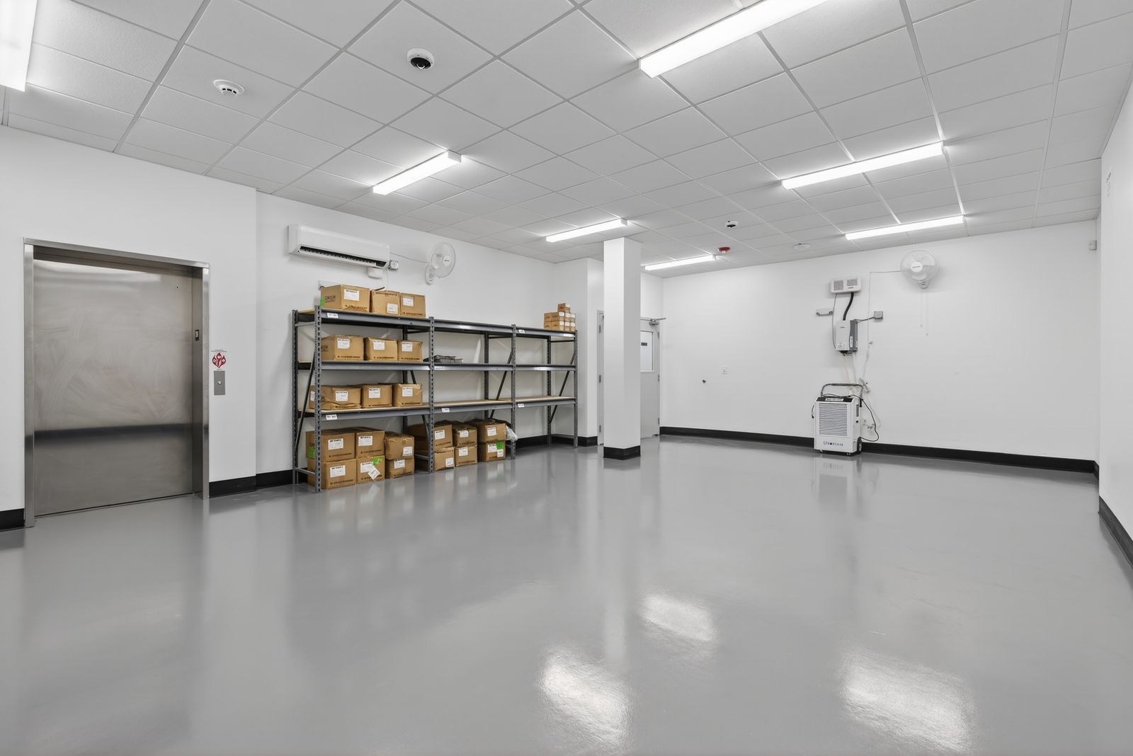 Photo 42 of Industrial Flex Building