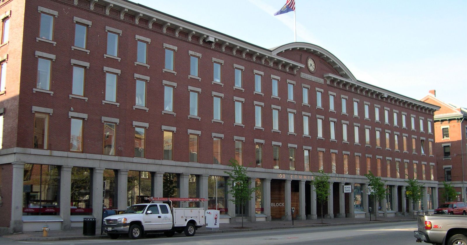 Photo 5 of 100 Commercial Street