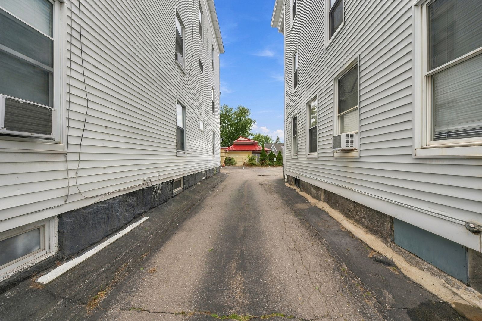 Photo 8 of Fully Occupied 6-Unit Multifamily Investment | Manchester, NH