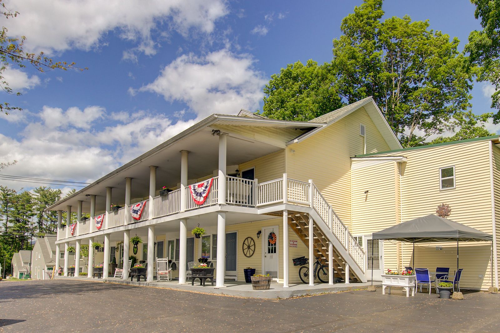 Photo 10 of  Scenic Inn