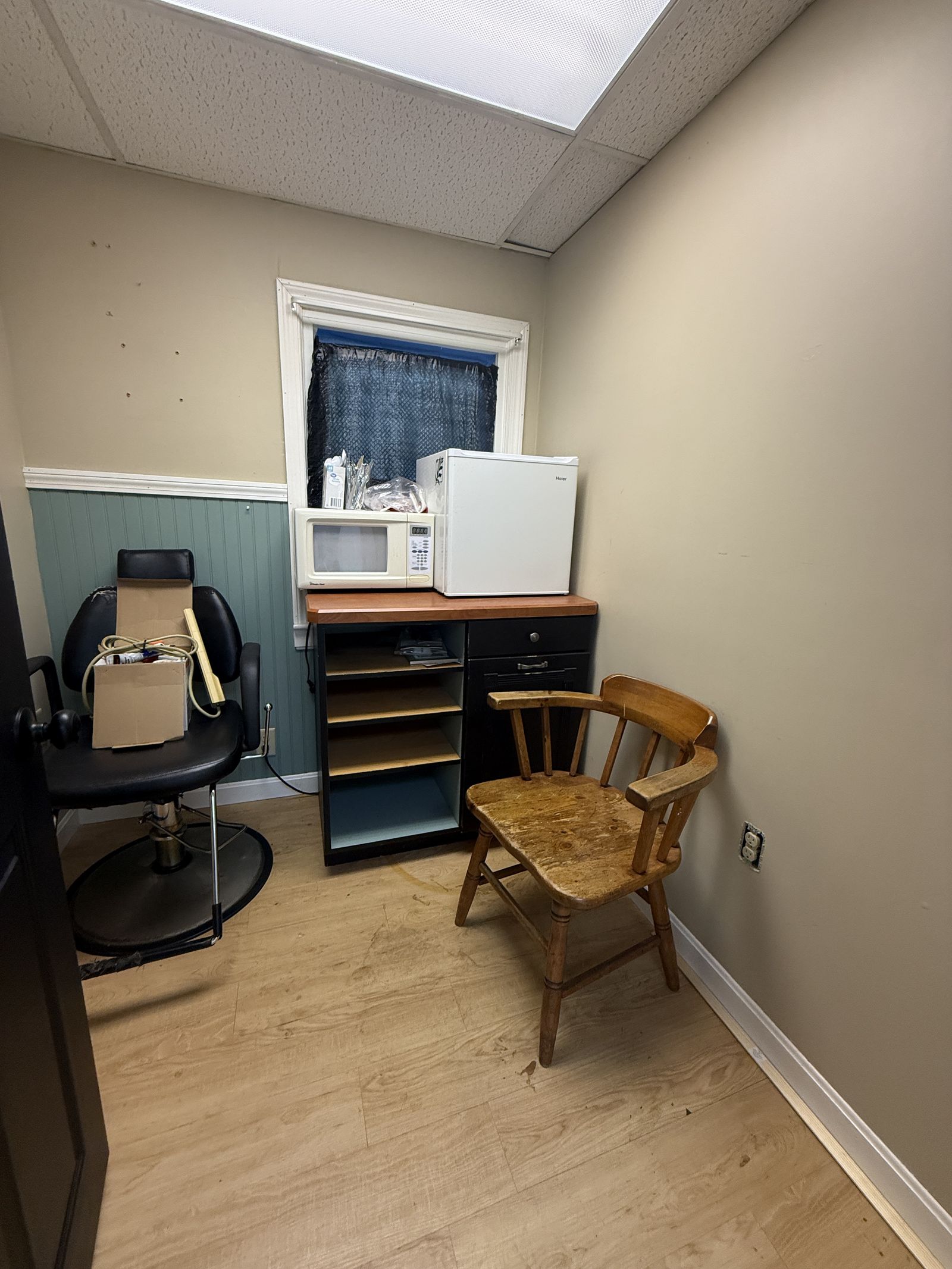 Photo 10 of Bright Freestanding Retail Opportunity