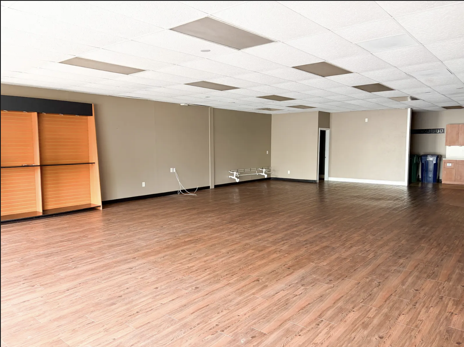 Photo 3 of Excellent Retail Condo Opportunity 