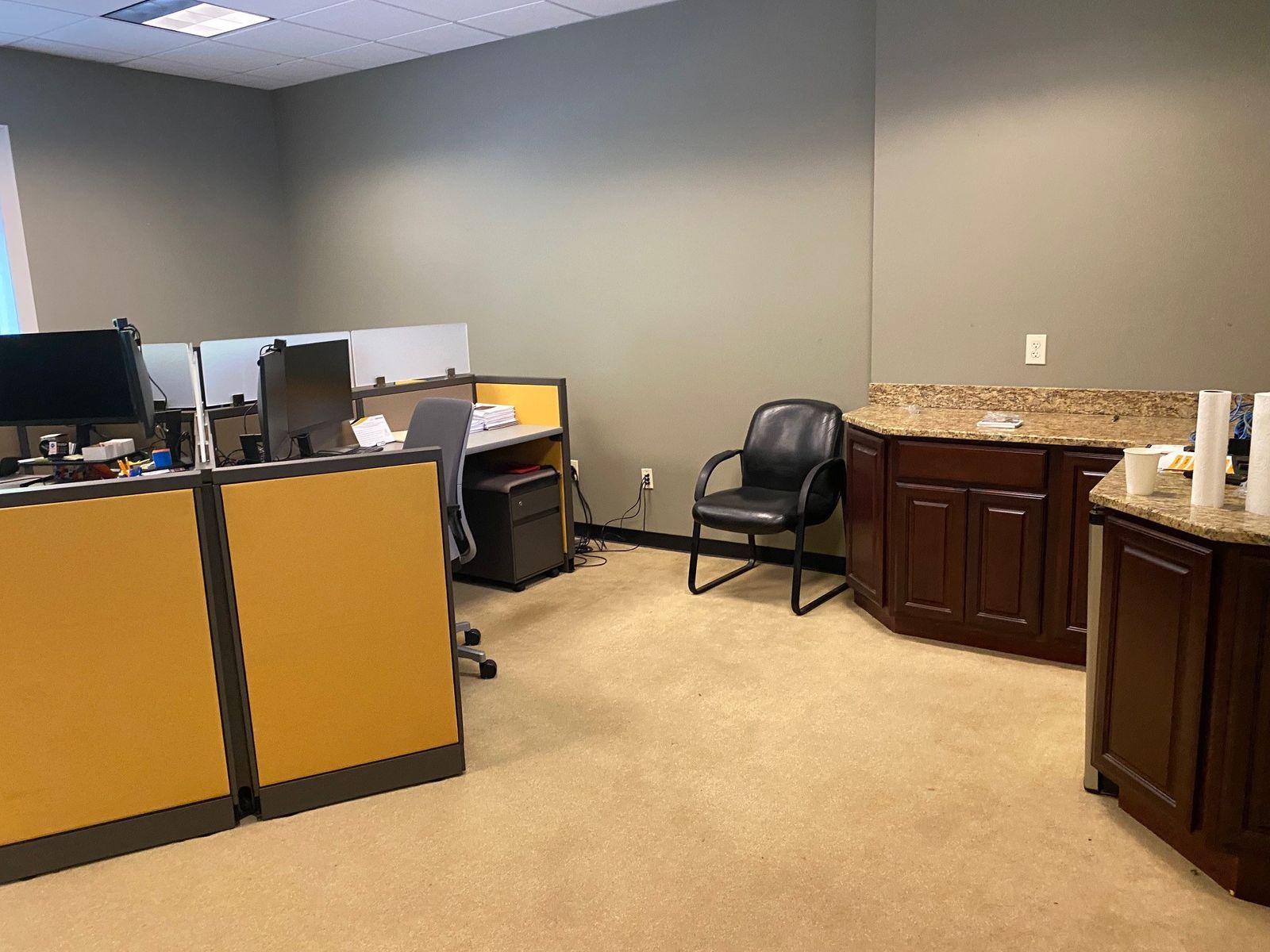 Photo 9 of Investment/Office/Industrial For Sale