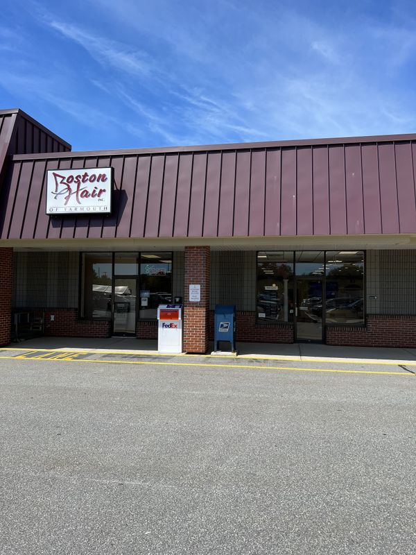 1,300 SF In-line Retail Space For Lease